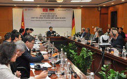 Việt Nam đề nghị Đức hỗ trợ thành lập Trung tâm chuyển đổi số sản xuất