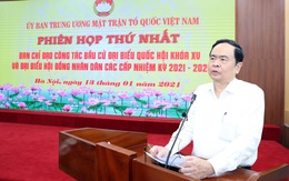 Không được hứa hẹn giúp đỡ hoặc đánh bóng tên tuổi người ứng cử