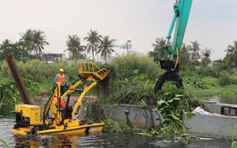TP.HCM dự kiến chi gần 13 tỉ vớt rác trên sông Vàm Thuật