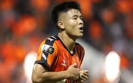 Video Đức Chinh ghi bàn thắng đẹp, và pha bỏ lỡ khó tin