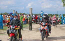 Ninh Thuận lập biên bản 1.362 trường hợp về quê, tạm giữ 679 xe máy