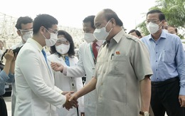 Chủ tịch nước Nguyễn Xuân Phúc thăm Bệnh viện Nhi đồng TP.HCM