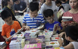 Chỉ 3% người đọc Việt Nam quan tâm nhận biết sách thật - giả, một số biết giả vẫn mua vì rẻ