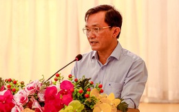 Phó tổng biên tập báo Pháp Luật TP.HCM Nguyễn Đức Hiển gửi đơn tố giác bà Phương Hằng