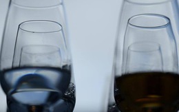 26 người chết do ngộ độc rượu ở Nga