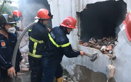 Cháy kho phế liệu ở TP Thủ Đức, hàng trăm m2 bị thiêu rụi