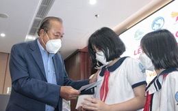 Hội Doanh nhân trẻ Việt Nam nhận đỡ đầu, hỗ trợ 682 trẻ mồ côi