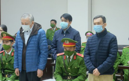 Tòa tiếp nhận, niêm phong 'vật chứng quan trọng' của ông Nguyễn Đức Chung