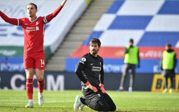 Alisson lại sai lầm, Liverpool thua trận thứ 3 liên tiếp vì để Leicester lội ngược dòng