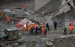 Tìm thấy thi thể nạn nhân lũ quét kẹt dưới hầm ở Ấn Độ