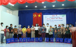 Trao học bổng 'Gieo mầm tri thức' và tặng quà 'Tết sẻ chia' tại Tây Ninh