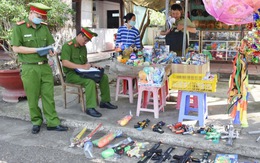 Thu hồi hơn 7.000 que pháo và hàng trăm đồ chơi nguy hiểm tại Tiền Giang