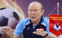 HLV Park Hang Seo: 'Tôi quan tâm tình hình nhập tịch của đối thủ'