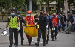 Đánh bom liều chết kinh hoàng một nhà thờ Công giáo ở Indonesia