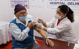Ấn Độ kêu gọi 'bộ tứ' đầu tư vắc xin COVID-19, ngăn Trung Quốc