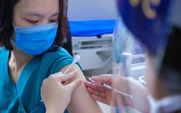 Sáng nay, 0 ca mắc mới, hơn 32.000 người Việt đã tiêm vắc xin COVID-19
