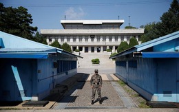 Hàn Quốc muốn cấm người dân gửi ‘file’ cho người Triều Tiên
