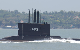 Chạy đua giải cứu tàu ngầm Indonesia