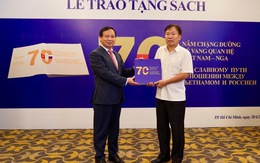 Lễ trao tặng sách - hoạt động thể hiện tình hữu nghị giữa hai nước Việt Nam - Nga