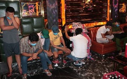 30 người 'phê' ma túy trong quán karaoke ở Trà Vinh