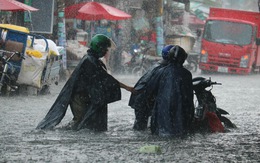 Bão đi dọc Philippines nhưng gây mưa cho miền Nam