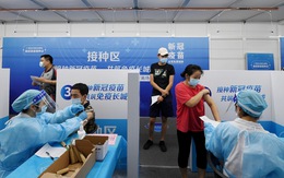 Trung Quốc nâng mục tiêu miễn dịch cộng đồng lên 80-85% dân số