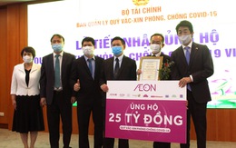 Tập đoàn AEON trao 25 tỉ đồng đóng góp vào quỹ vắc-xin phòng chống COVID-19 của Việt Nam