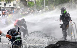 Cảnh sát Thái Lan đụng độ người biểu tình