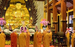 Giáo hội Phật giáo Việt Nam kêu gọi tăng ni, phật tử 'cấm túc'