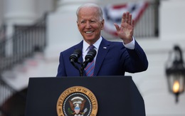 Tổng thống Biden: Nước Mỹ đã trỗi dậy từ bóng tối của COVID-19