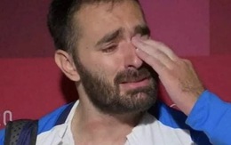 Lực sĩ Hy Lạp khóc nức nở trên truyền hình, tuyên bố giải nghệ vì 'quá nghèo'
