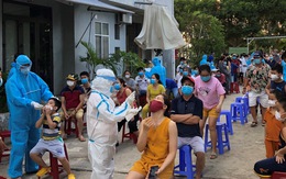Giáng chức phó chánh văn phòng Đoàn ĐBQH - HĐND Đà Nẵng 'gạt tay trúng mặt' nhân viên y tế