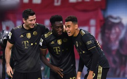 Thắng áp đảo Leipzig, Bayern tiếp tục bám đuổi ngôi đầu