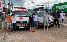 Phát hiện vụ chở 'lụi' 6 người từ TP.HCM, Đồng Nai về Nghệ An, Hà Tĩnh bằng xe cứu thương