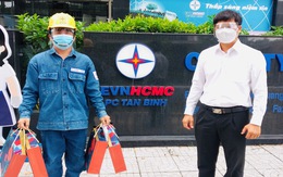 EVNHCMC chăm lo công nhân trực vận hành hệ thống điện