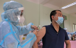 Bộ Y tế đề nghị TP.HCM, Hà Nội và 3 tỉnh hoàn thành tiêm mũi 1 trước 15-9