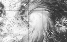 Áp thấp nhiệt đới ở vùng biển Philippines mạnh lên thành bão, hướng vào Biển Đông