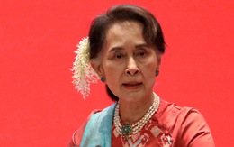 Bà Suu Kyi lãnh thêm án tù vì xài bộ đàm nhập khẩu không phép