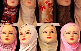 Taliban ra lệnh các cửa hàng thời trang phải bỏ đầu manơcanh