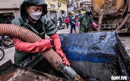 ‘Vui xuân cho công nhân thoát nước Hà Nội’: Ấm áp ngày giá lạnh