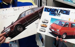 Cảnh sát Nhật phân biệt xe khi bắt tội phạm bằng cách sưu tập 17.000 tờ rơi quảng cáo ôtô