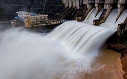 Huế cảnh báo lũ giữa mùa đông khi thủy điện lớn nhất tỉnh xả lũ