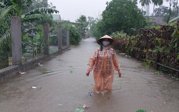 Miền Trung mưa trắng trời, khẩn cấp di dời hàng chục ngàn dân khỏi nơi nguy hiểm