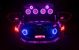 Mazda3 độ dàn âm thanh, ánh sáng hơn 350 triệu đồng của người chơi xe Đà Nẵng