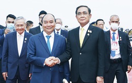 Chủ tịch nước bắt đầu chuyến thăm chính thức Thái Lan