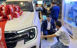 Nhiều lãnh đạo doanh nghiệp phân phối ô tô lớn nhất Việt Nam bất ngờ xin từ nhiệm