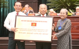 Bí thư Thành ủy Nguyễn Văn Nên dự Đại hội CLB Truyền thống kháng chiến