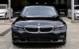 BMW 3 Series lắp ráp nhận cọc tại đại lý, giá có thể giảm vài trăm triệu đồng