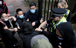 Rút sáu nhà ngoại giao khỏi nước Anh, Trung Quốc nói 'luân chuyển bình thường'