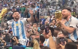 Aguero cõng Messi đi quanh sân ăn mừng vô địch World Cup 2022